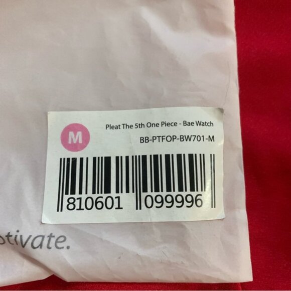 Buffbunny Collection Pleat The 5th One Piece Bae Watch Red Medium NWT - Picture 14 of 14